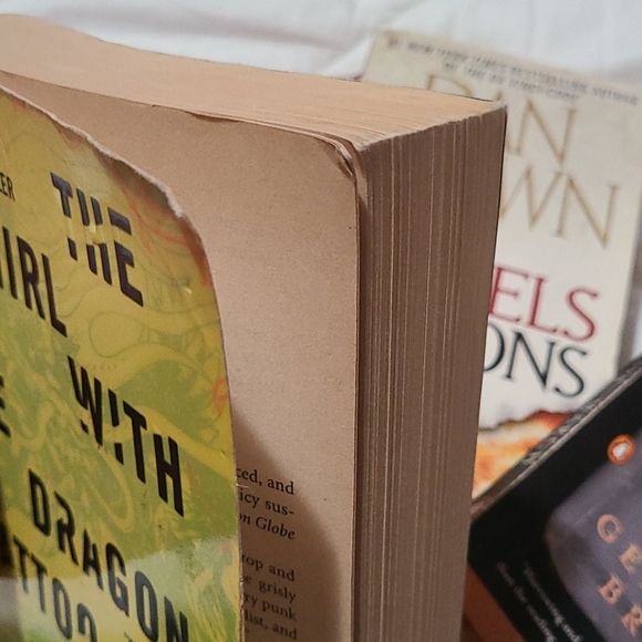 FREE W/ BUNDLE Used Books - Picture 2 of 4